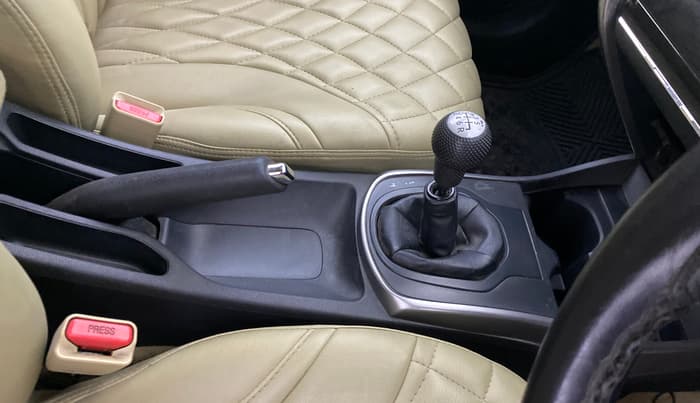 2014 Honda City 1.5L I-DTEC V, Diesel, Manual, 74,479 km, Gear Lever