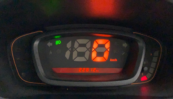 2018 Renault Kwid RXT 0.8, Petrol, Manual, 22,812 km, Odometer Image