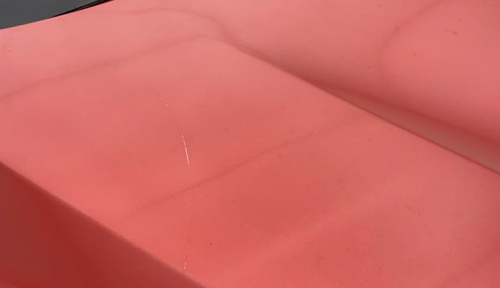 2018 Renault Kwid RXT 0.8, Petrol, Manual, 22,812 km, Bonnet (hood) - Minor scratches