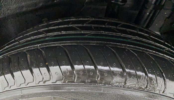 2018 Tata NEXON XM PETROL, Petrol, Manual, 61,334 km, Left Rear Tyre Tread