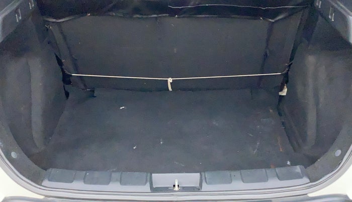 2018 Tata NEXON XM PETROL, Petrol, Manual, 61,334 km, Boot Inside