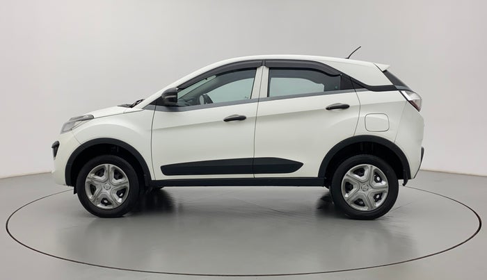 2018 Tata NEXON XM PETROL, Petrol, Manual, 61,334 km, Left Side