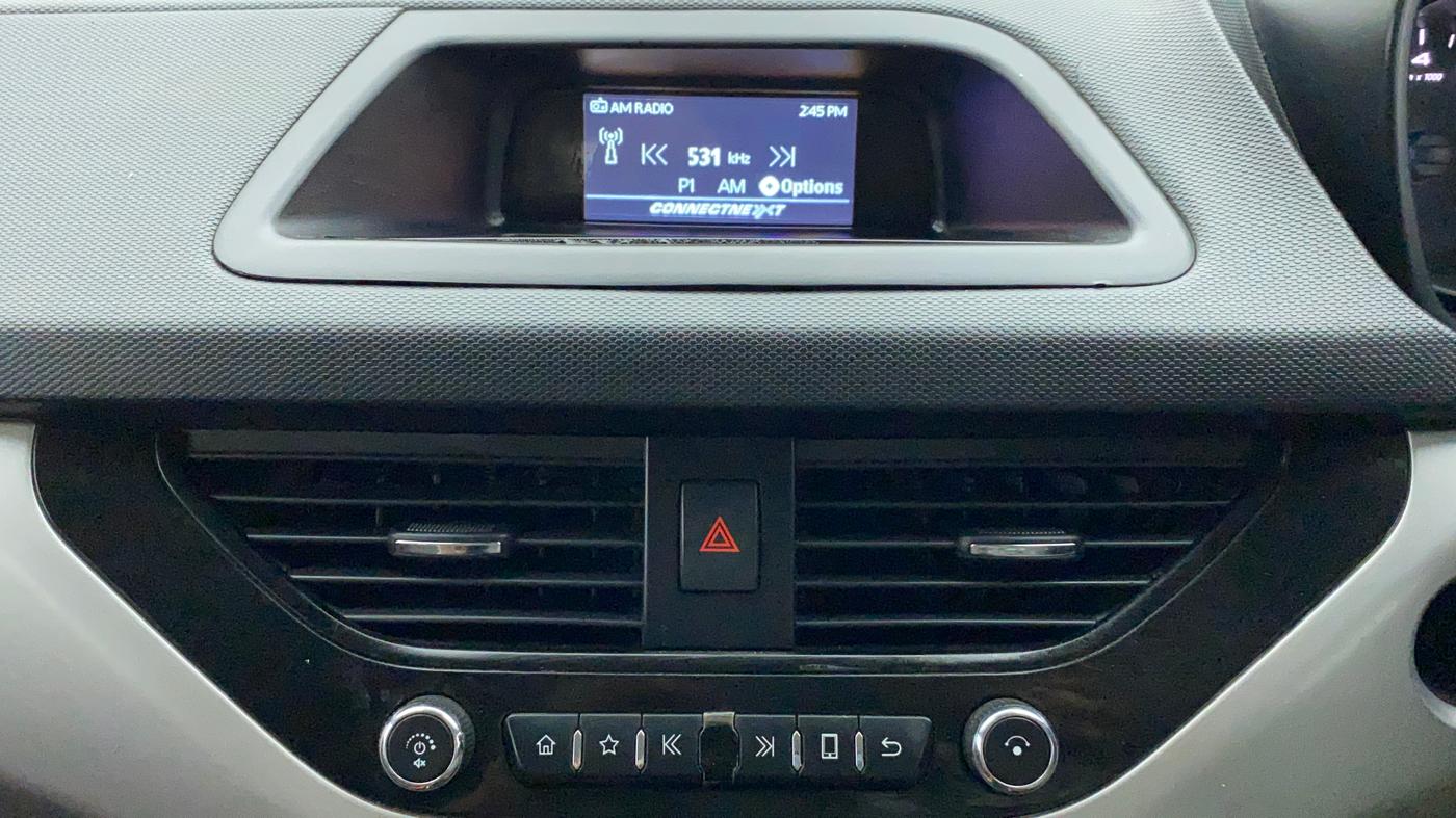 2018 Tata NEXON XM PETROL, Petrol, Manual, 61,334 km, Infotainment System