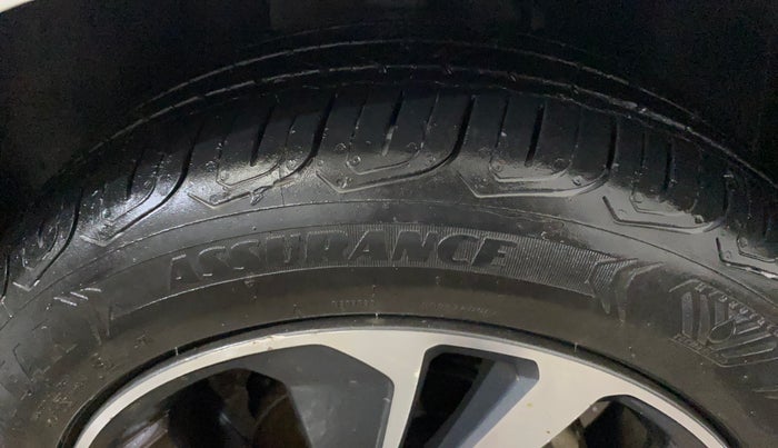 2021 Tata ALTROZ XZ PLUS PETROL, Petrol, Manual, 11,947 km, Right Front Tyre Tread