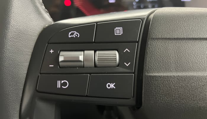 2025 KIA SYROS HTK Plus 1.0 Turbo 6MT, Petrol, Manual, 27,633 km, Adaptive Cruise Control