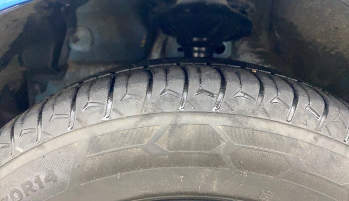 2015 Maruti Celerio VXI, Petrol, Manual, 1,45,859 km, Left Front Tyre Tread