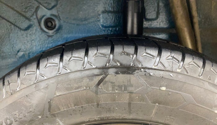 2015 Maruti Celerio VXI, Petrol, Manual, 1,45,859 km, Left Rear Tyre Tread