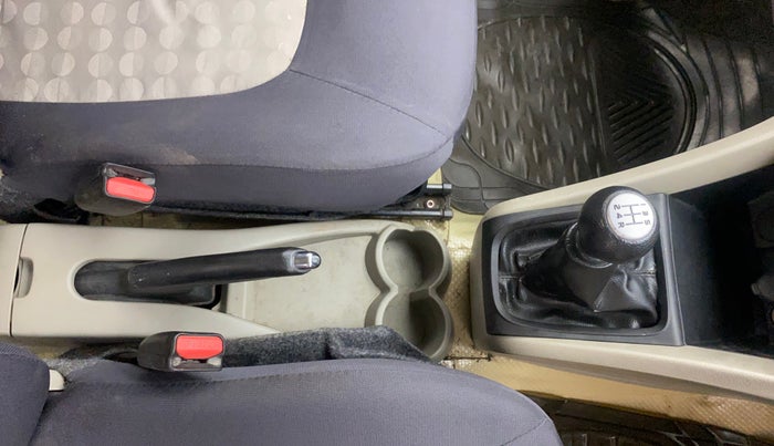 2015 Maruti Celerio VXI, Petrol, Manual, 1,45,859 km, Gear Lever