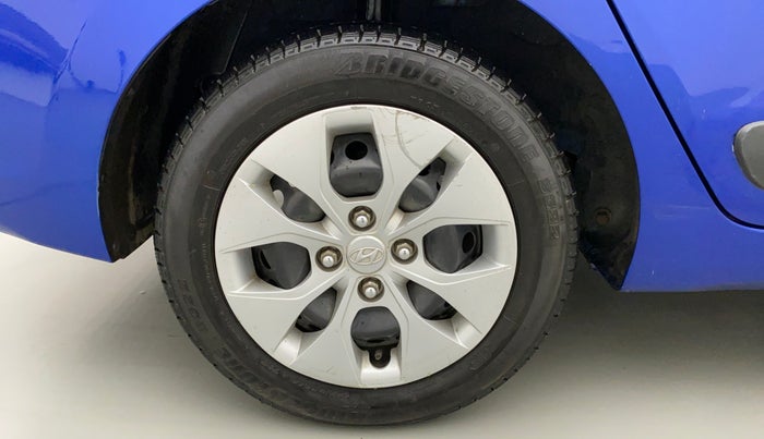 2015 Hyundai Xcent S 1.2, Petrol, Manual, 82,009 km, Right Rear Wheel