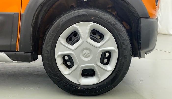 2019 Maruti S PRESSO VXI PLUS, CNG, Manual, 26,271 km, Right Front Tyre
