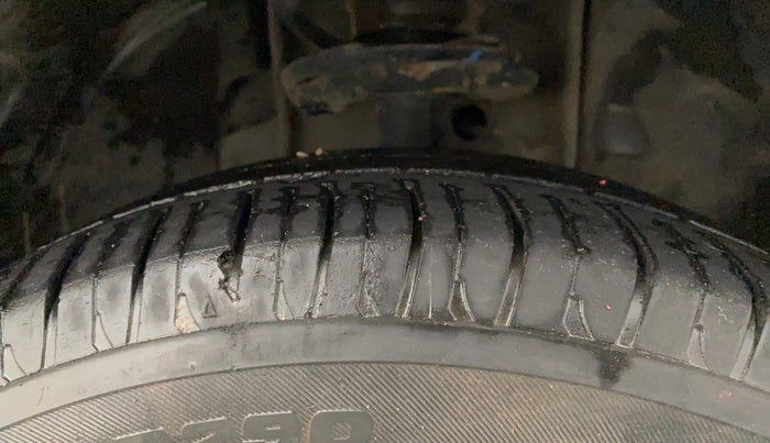 2019 Tata Tiago XT PETROL, CNG, Manual, 51,927 km, Right Front Tyre Tread