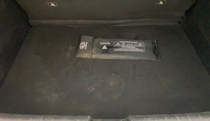 2020 KIA SONET HTX 1.0 IMT, Petrol, Manual, 42,801 km, Boot Inside