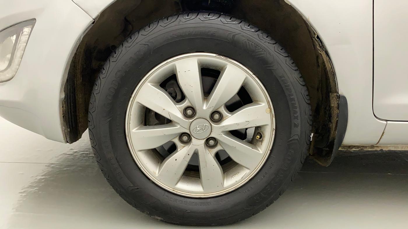 2014 Hyundai i20 SPORTZ 1.2, Petrol, Manual, 85,355 km, Left Front Wheel