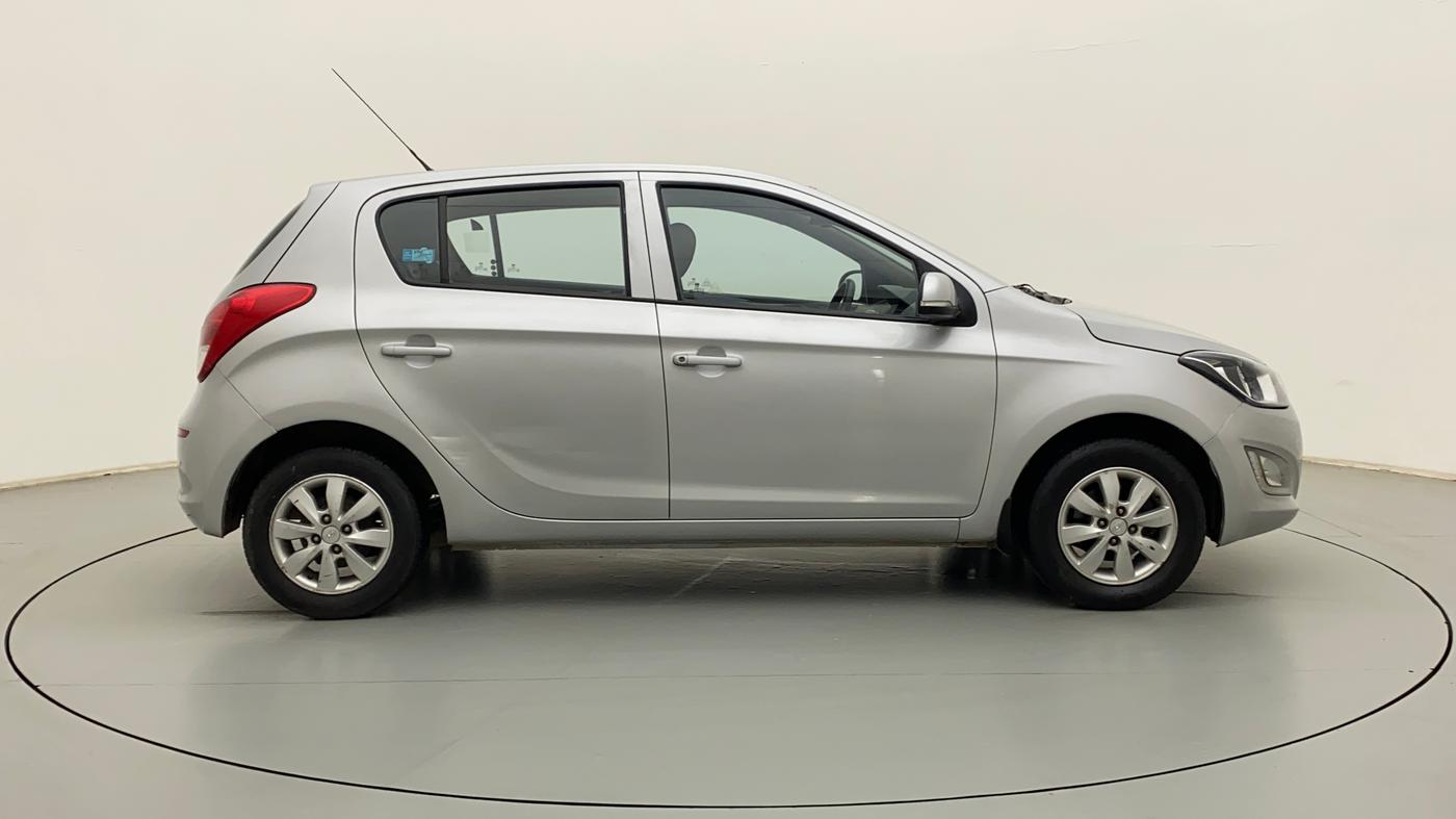 2014 Hyundai i20 SPORTZ 1.2, Petrol, Manual, 85,355 km, Right Side View