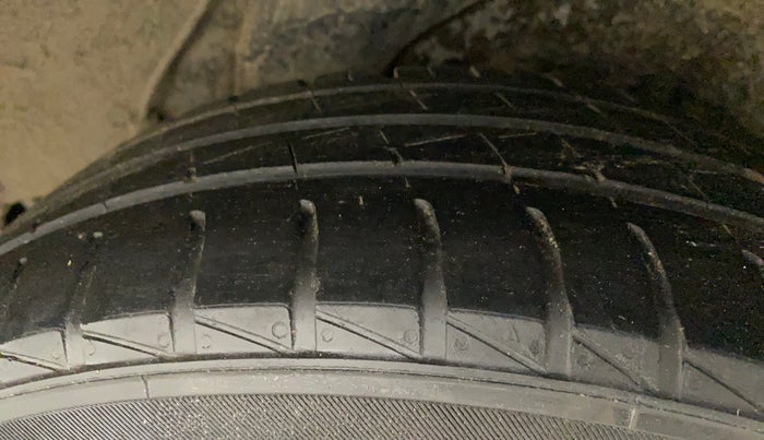 2014 Hyundai i20 SPORTZ 1.2, Petrol, Manual, 85,355 km, Left Rear Tyre Tread