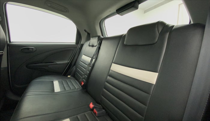 2012 Toyota Etios Liva G, Petrol, Manual, 24,434 km, Right Side Rear Door Cabin