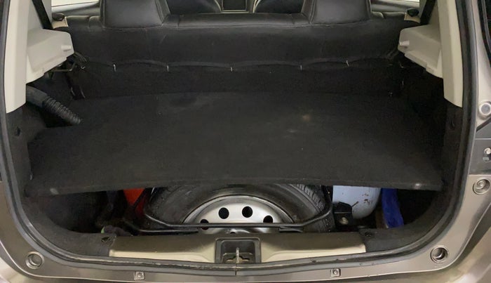 2020 Maruti New Wagon-R LXI CNG 1.0, CNG, Manual, 63,072 km, Boot Inside