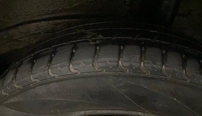 2020 Maruti New Wagon-R LXI CNG 1.0, CNG, Manual, 63,072 km, Left Rear Tyre Tread