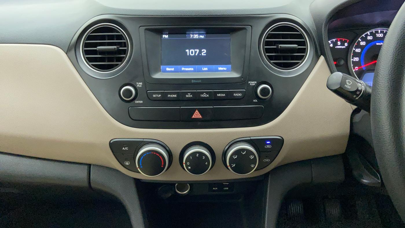 2017 Hyundai Grand i10 Sportz1.2 CRDI, Diesel, Manual, 43,683 km, Air Conditioner