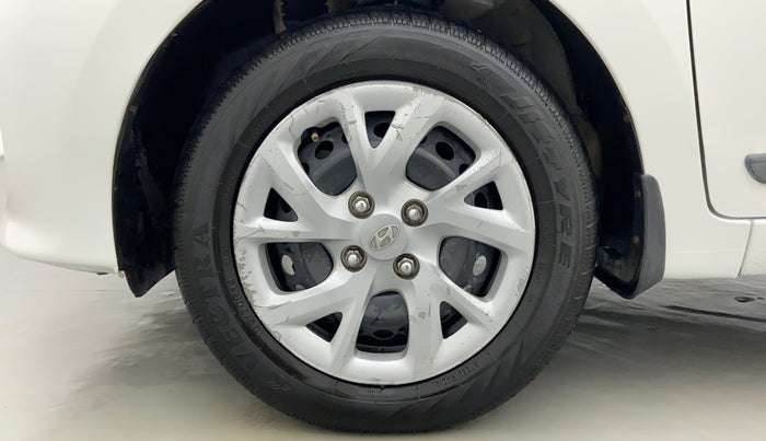 2017 Hyundai Grand i10 Sportz1.2 CRDI, Diesel, Manual, 43,683 km, Left Front Wheel