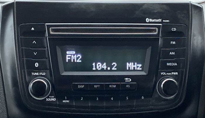 2018 Maruti Swift VXI D, Petrol, Manual, 17,239 km, Infotainment System