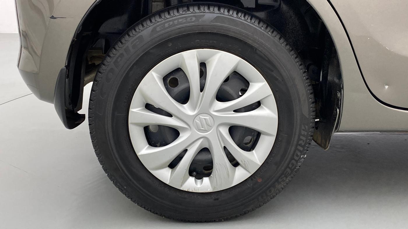 2018 Maruti Swift VXI D, Petrol, Manual, 17,239 km, Right Rear Wheel