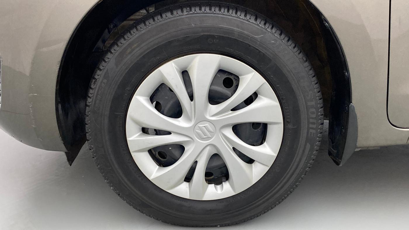 2018 Maruti Swift VXI D, Petrol, Manual, 17,239 km, Left Front Wheel
