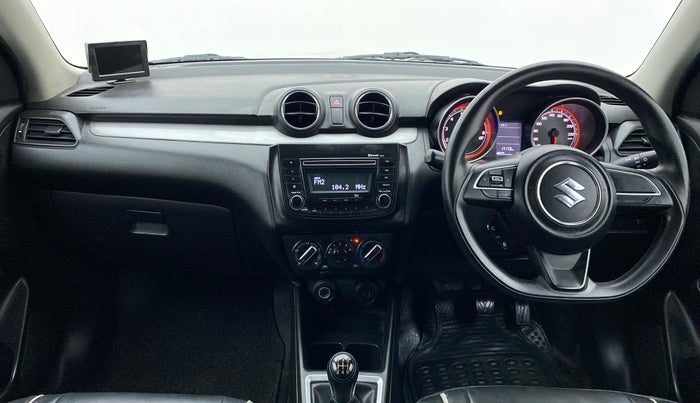 2018 Maruti Swift VXI D, Petrol, Manual, 17,239 km, Dashboard