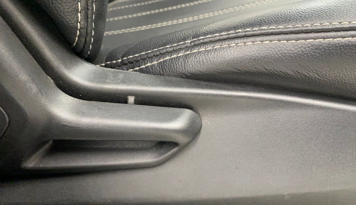 2021 Tata NEXON XM PETROL, Petrol, Manual, 48,804 km, Driver Side Adjustment Panel