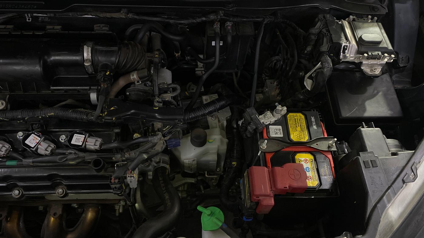 2024 Maruti IGNIS DELTA 1.2 AMT, Petrol, Automatic, 7,087 km, Engine View - Left