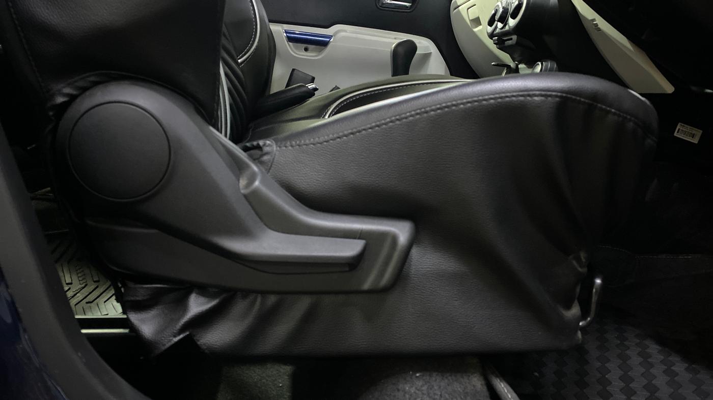 2024 Maruti IGNIS DELTA 1.2 AMT, Petrol, Automatic, 7,087 km, Driver Side Adjustment Panel