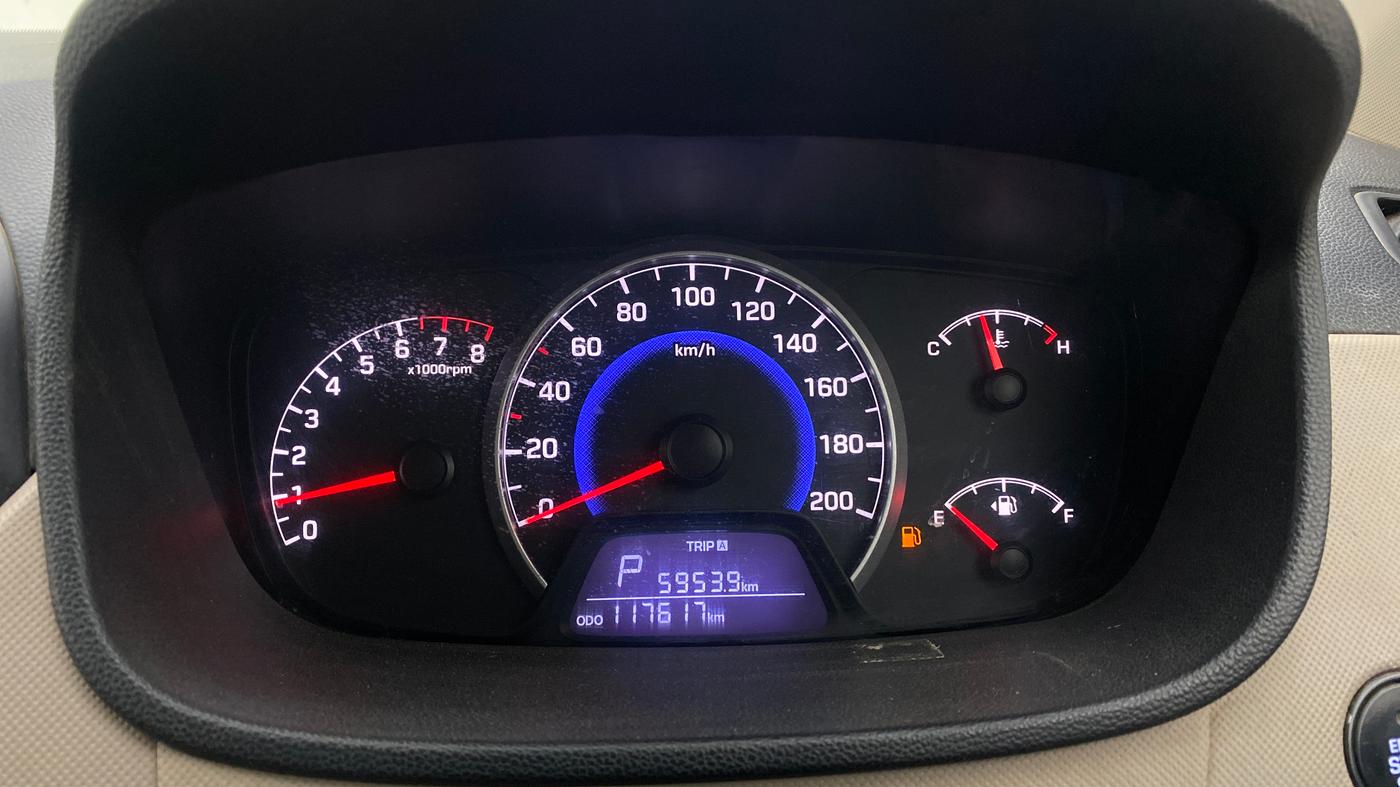 2016 Hyundai Grand i10 ASTA (O) AT 1.2 KAPPA VTVT, CNG, Automatic, 1,17,677 km, Odometer Image