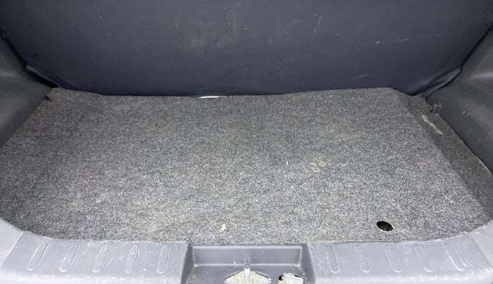 2017 Maruti Alto K10 VXI P, Petrol, Manual, 27,805 km, Boot Inside