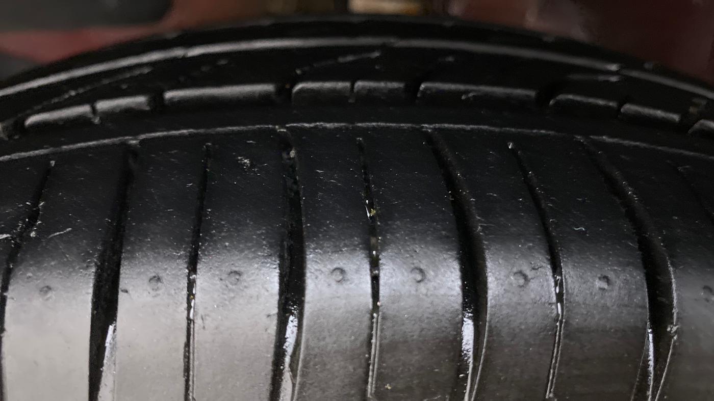 2016 Honda Brio S MT, Petrol, Manual, 57,617 km, Left Front Tyre Tread