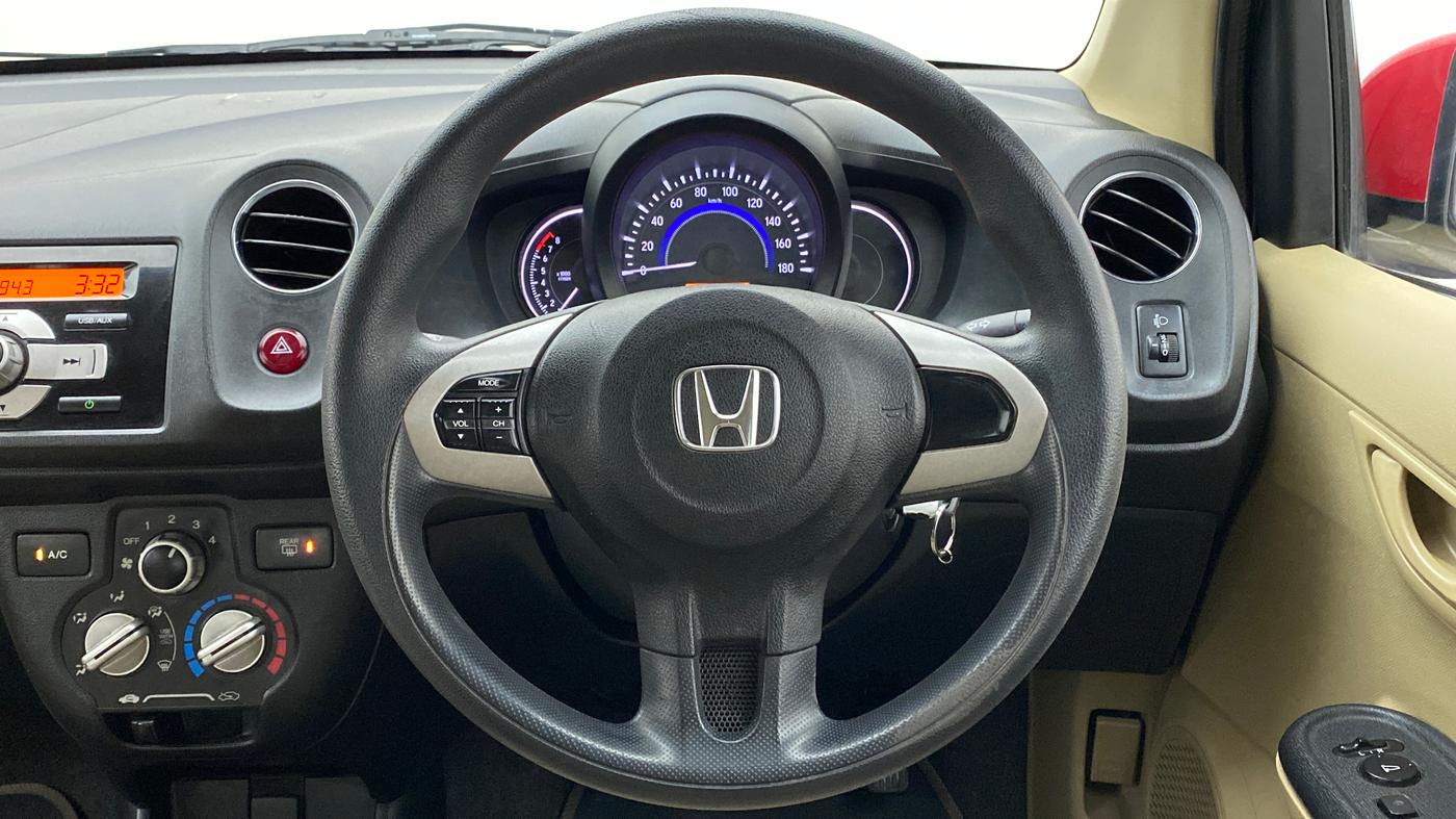 2016 Honda Brio S MT, Petrol, Manual, 57,617 km, Steering Wheel Close Up