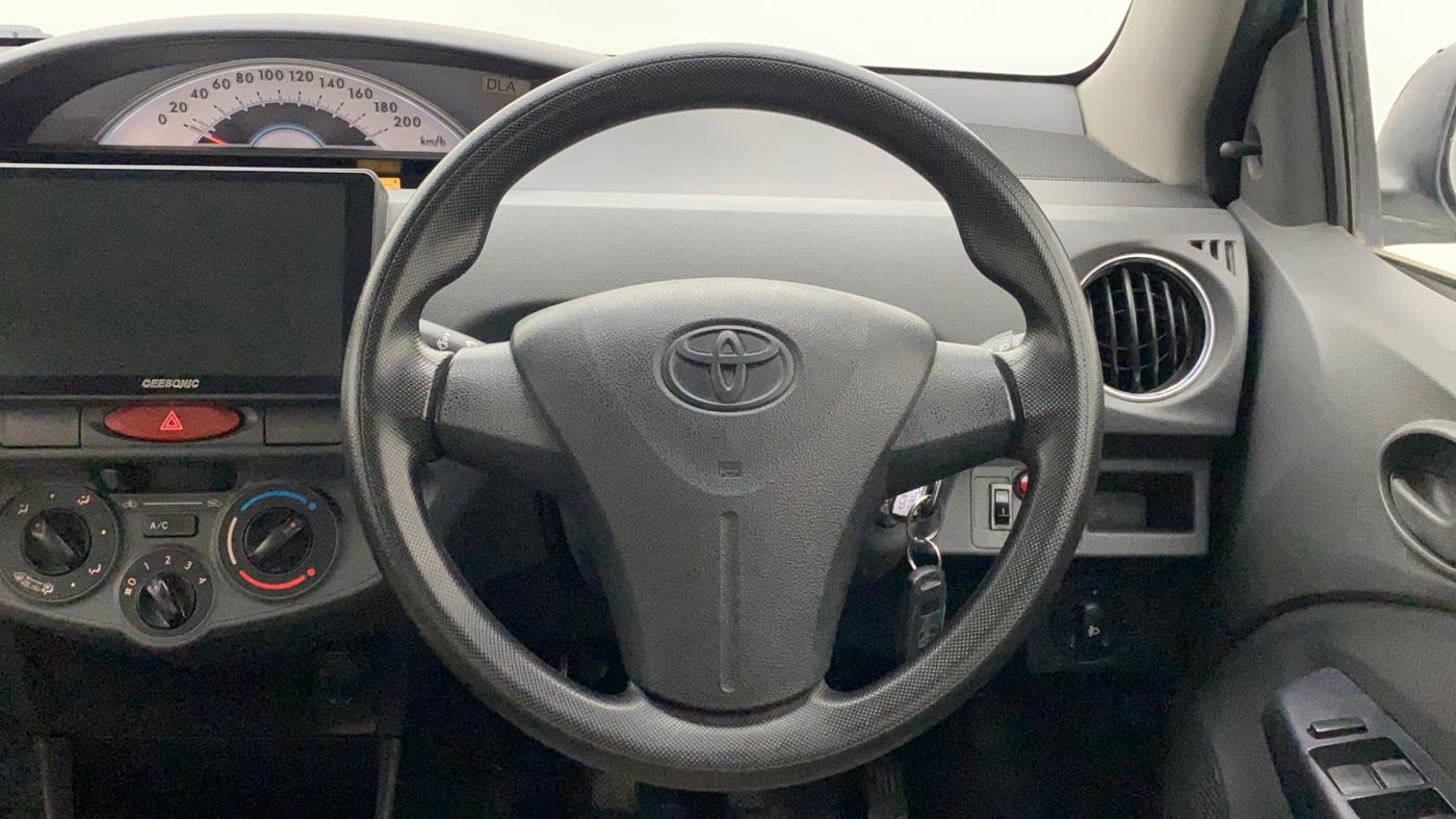 2012 Toyota Etios Liva GD, Diesel, Manual, 79,336 km, Steering Wheel Close Up