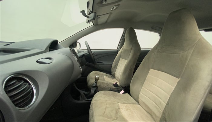 2012 Toyota Etios Liva GD, Diesel, Manual, 79,336 km, Right Side Front Door Cabin