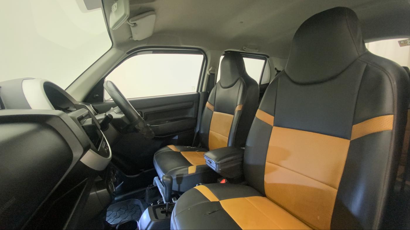 2021 Maruti S PRESSO VXI PLUS AMT, Petrol, Automatic, 27,012 km, Right Side Front Door Cabin