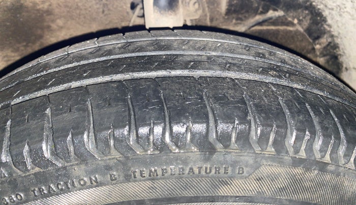 2019 Maruti Dzire VXI, Petrol, Manual, 46,563 km, Right Front Tyre Tread