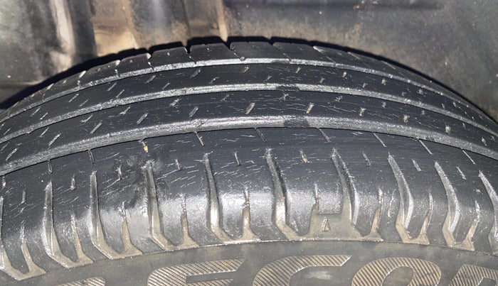 2019 Maruti Dzire VXI, Petrol, Manual, 46,563 km, Right Rear Tyre Tread