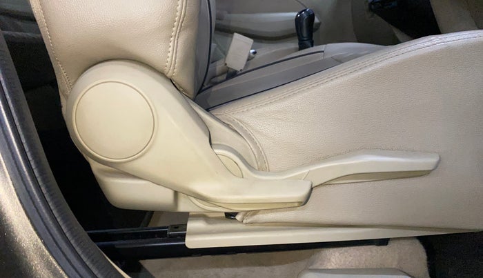 2019 Maruti Dzire VXI, Petrol, Manual, 46,563 km, Driver Side Adjustment Panel