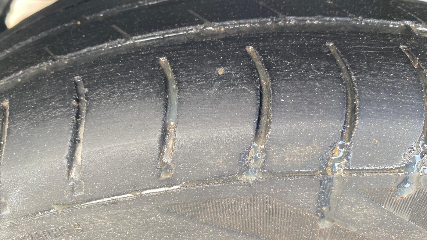 2021 Hyundai NEW SANTRO SPORTZ EXECUTIVE MT CNG, CNG, Manual, 84,801 km, Left Front Tyre Tread