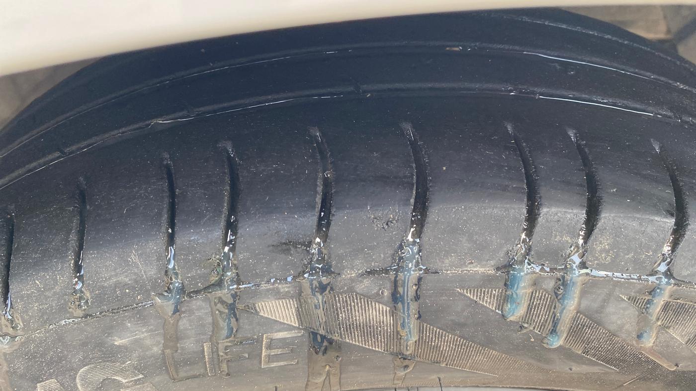 2021 Hyundai NEW SANTRO SPORTZ EXECUTIVE MT CNG, CNG, Manual, 84,801 km, Right Front Tyre Tread