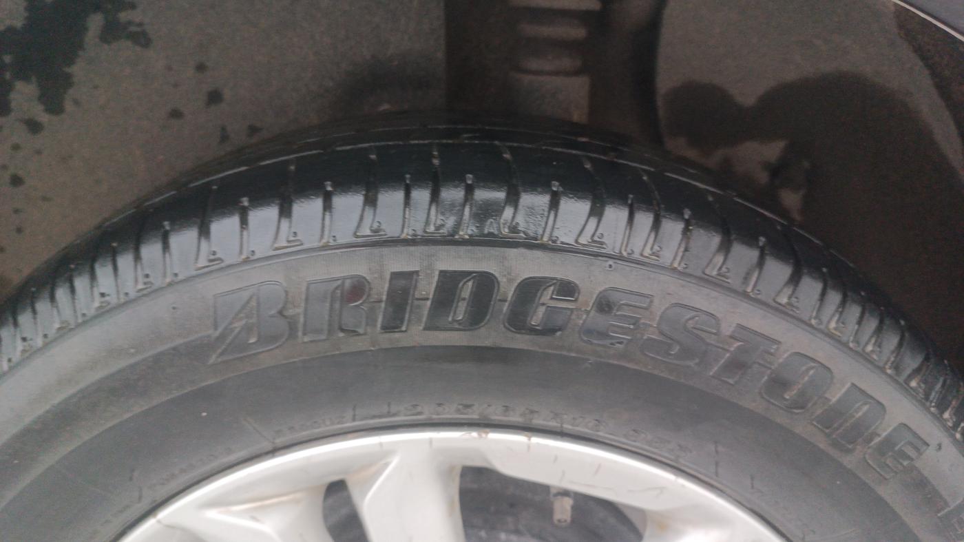 2016 Hyundai Creta SX PLUS 1.6 PETROL, Petrol, Manual, 82,855 km, Left Rear Tyre Tread