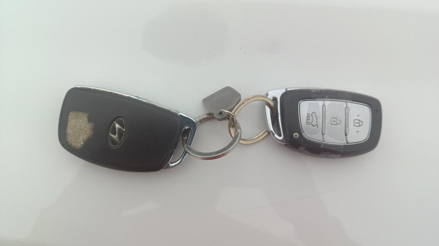 2016 Hyundai Creta SX PLUS 1.6 PETROL, Petrol, Manual, 82,855 km, Key Close Up