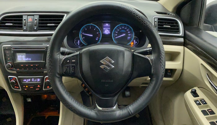 2017 Maruti Ciaz ZETA DIESEL 1.3, Diesel, Manual, 90,677 km, Steering Wheel Close Up