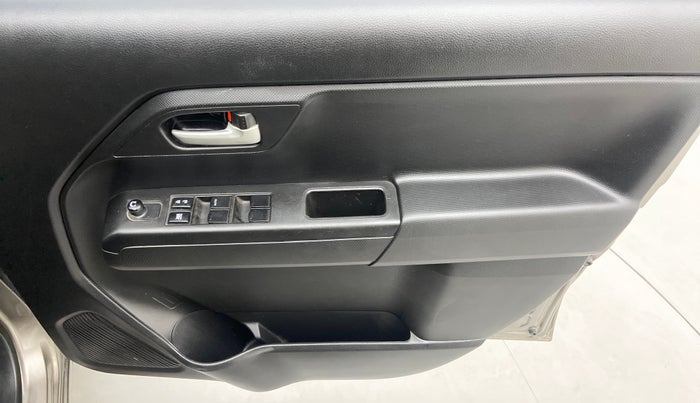 2019 Maruti New Wagon-R VXI 1.0, Petrol, Manual, 9,187 km, Driver Side Door Panels Control