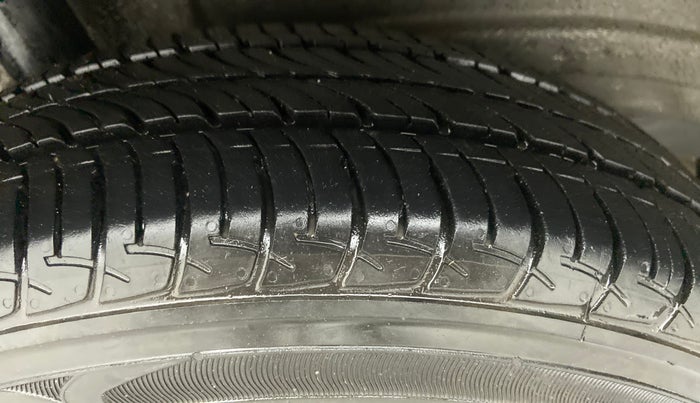 2019 Maruti New Wagon-R VXI 1.0, Petrol, Manual, 9,187 km, Right Rear Tyre Tread