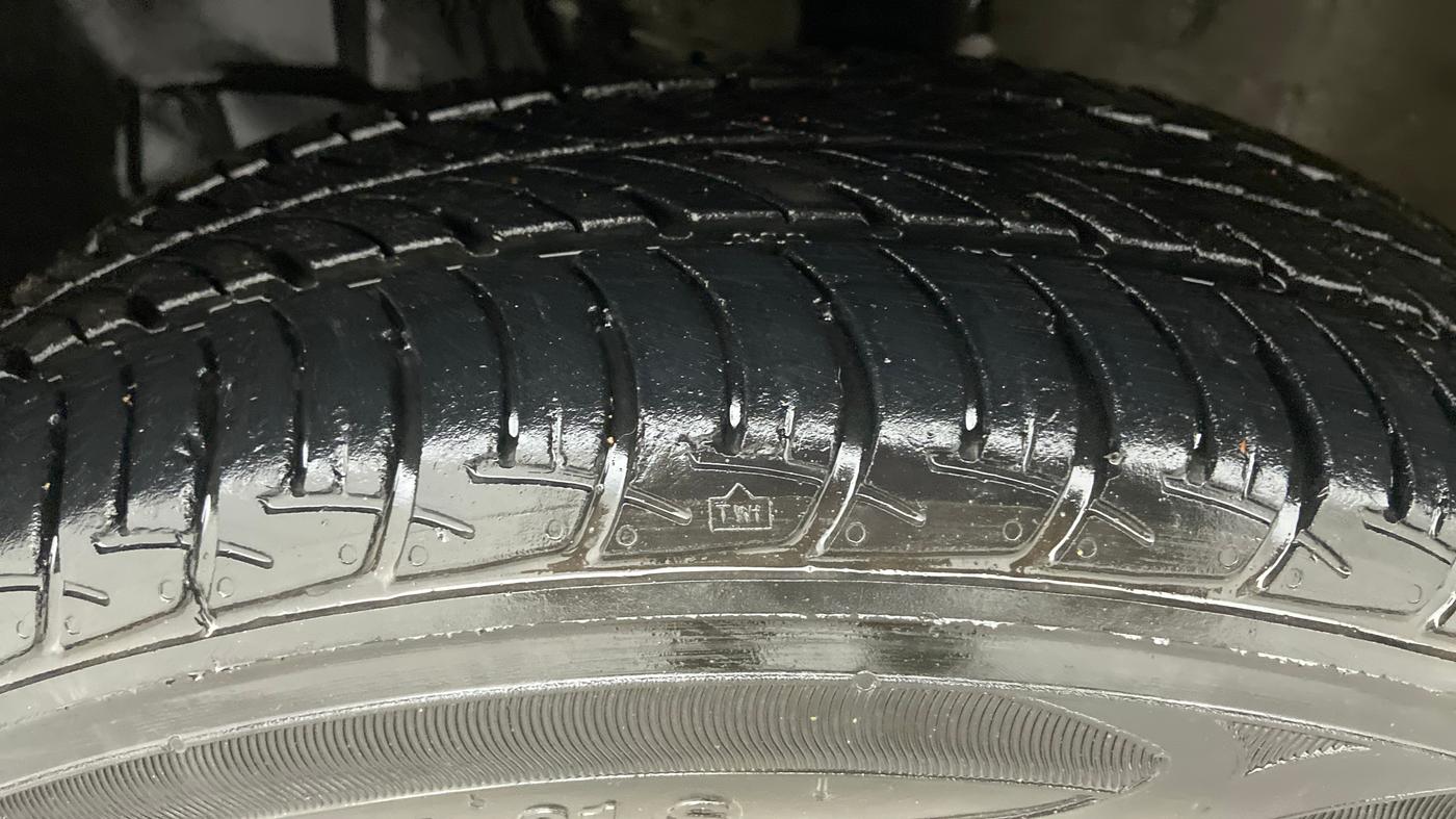 2019 Maruti New Wagon-R VXI 1.0, Petrol, Manual, 9,187 km, Left Front Tyre Tread