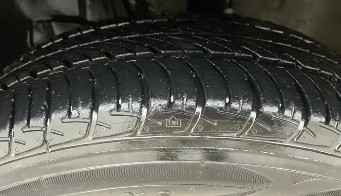 2019 Maruti New Wagon-R VXI 1.0, Petrol, Manual, 9,187 km, Left Front Tyre Tread